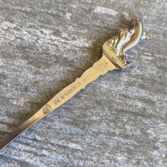 Vintage | 1977 Sea World Collectors Spoon #10 - Picture 5 of 5